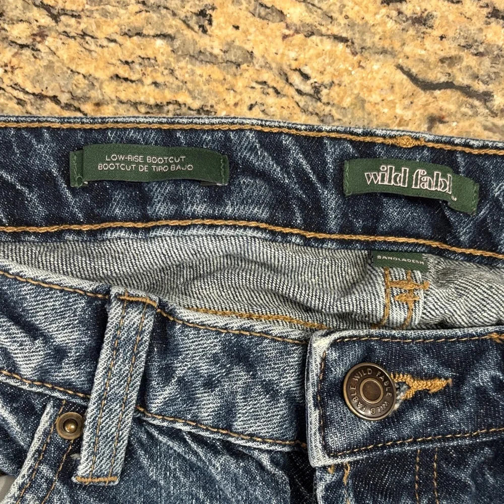 wild fable Low Rise Bootcut Jeans Y2K Acid Wash Stretch Denim - Picture 2 of 8